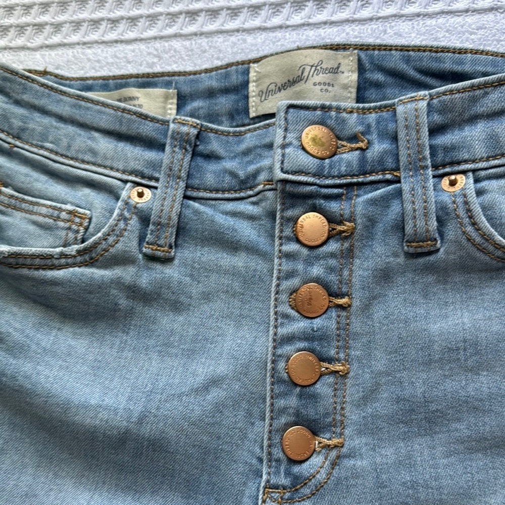 Universal Thread Blue High Rise Distressed Jeans - Picture 2 of 9